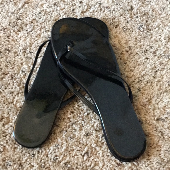 Women’s Flip Flops - Picture 1 of 3